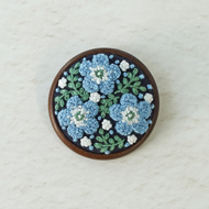 春、花のブローチ」刺繍キット | WEB限定,刺繍ブローチ | 糸屋さん